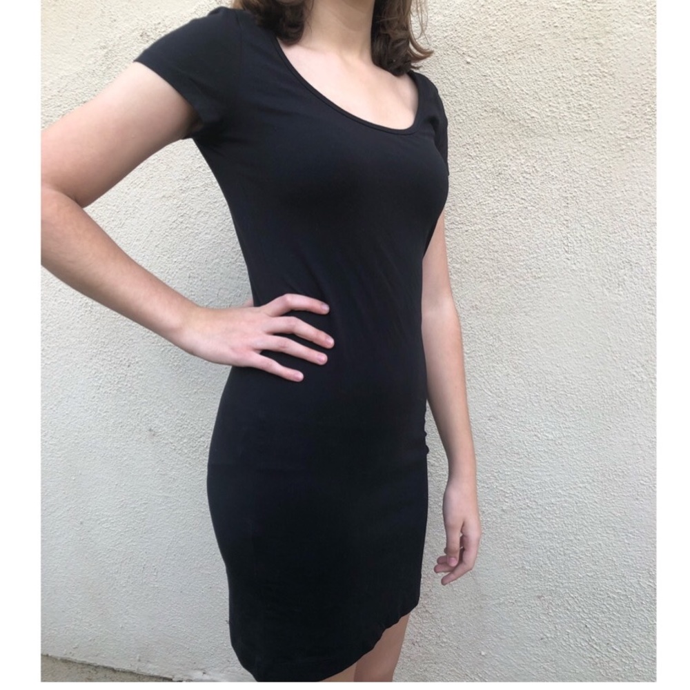 (Never Worn) Black Stretchy Bodycon T-shirt Dress